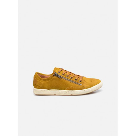 pataugas ocre