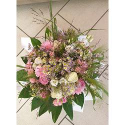 Bouquet romantique en fleurs naturelles