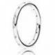 Bague Anneau Scintillant Simple Couleur Argent et Pierres Oxydes de zirconium Taille 52