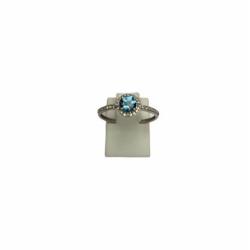 Bague femme topaze serti clos et diamants or blanc18 carats collection Emilie