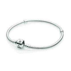 Bracelet Maille Serpent Fermoir Classique Couleur ARGENT PANDORA MOMENTS Taille 18
